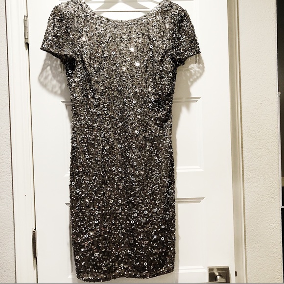 Adrianna Papell Dresses & Skirts - Adrianne Papell Beaded Cocktail dress